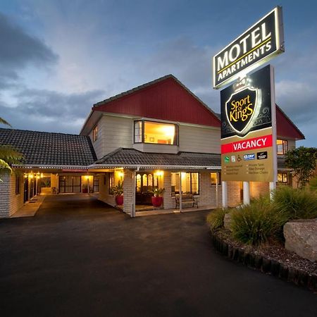 Sport Of Kings Motel Роторуа Екстериор снимка