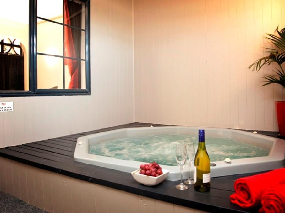 Sport Of Kings Motel Роторуа Екстериор снимка
