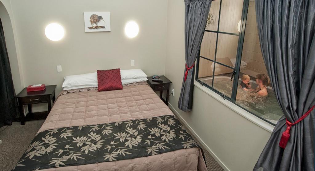 Sport Of Kings Motel Роторуа Стая снимка