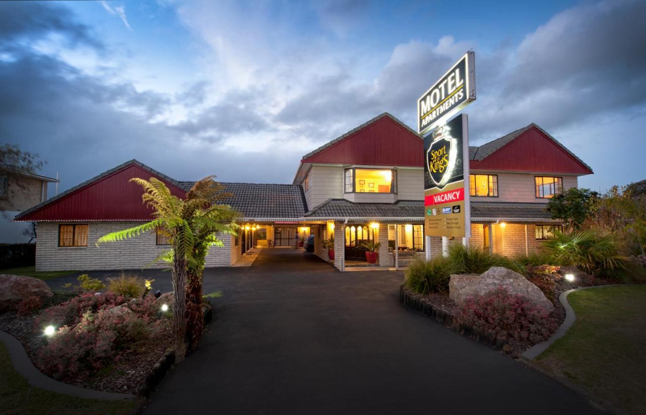 Sport Of Kings Motel Роторуа Екстериор снимка